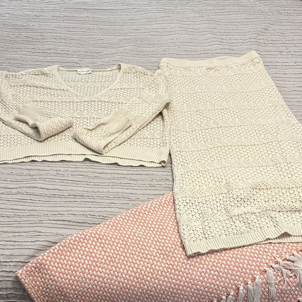 Chic Cream Knit 2 piece set - Picture 2 of 8